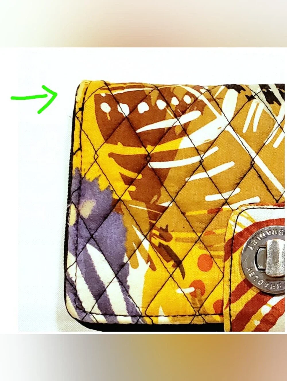 Vera Bradley Turnlock Walletin retired Painted Feathers